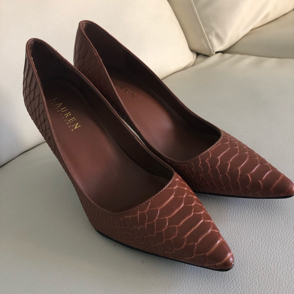Ralph Lauren Stiletto Pump Pointed Toe 8.5